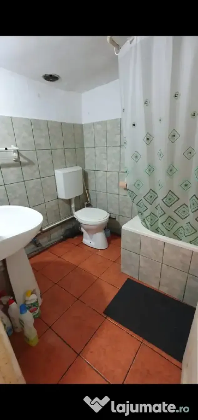 Casă 3 camere, garaj și teren - Rm. Vâlcea