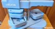 Presă pt. confecționat insigne pătrate 5x5 cm 