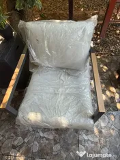 - Set mobilier de grădină 