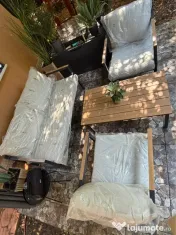 - Set mobilier de grădină 