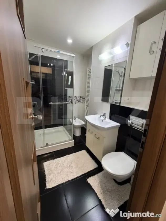 Apartament spațios cu 2 camere, grădină și dublă destin - Galati (Galati)