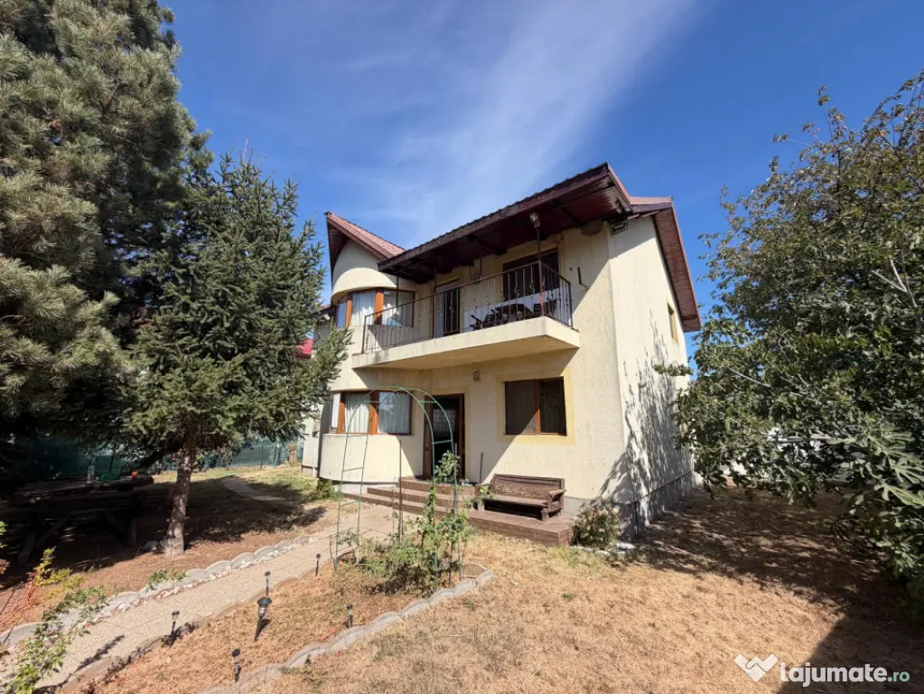 Casa P+1, 166 mp utili, 465 mp teren, zona Carcea - Carcea (Dolj)