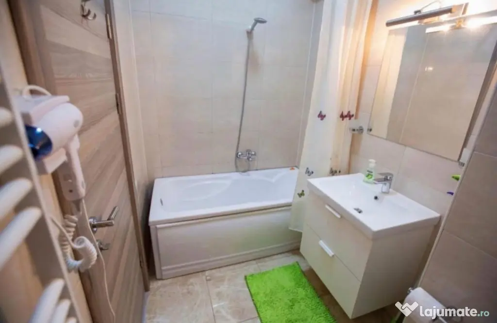 Summerland apartament 2 camere loc parcare termen an univers - Mamaia (Constanta)