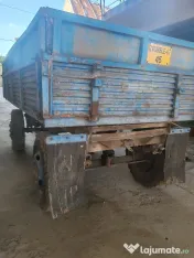 Remorcă auto basculabila 