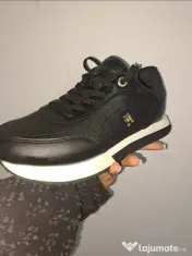 Adidasi TOMMY HILFIGER 