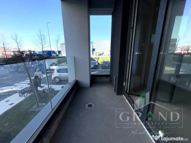 SPAȚIU COMERCIAL 120mp | 4 ÎNCĂPERI | 3 BAI | TERASĂ 20m - Floresti (Cluj)
