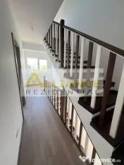 Duplex premium de vanzare-4 camere-Teren 250mp 