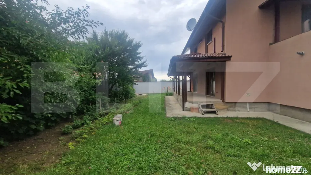 Casa P+1 , 4 camere, garaj, beci, zona Tarlungeni -centrala