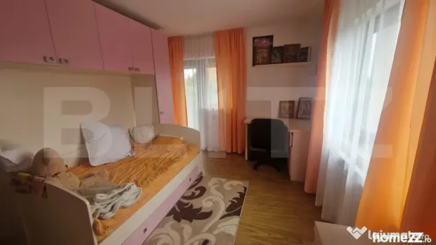 Casa P+1 , 4 camere, garaj, beci, zona Tarlungeni -centrala