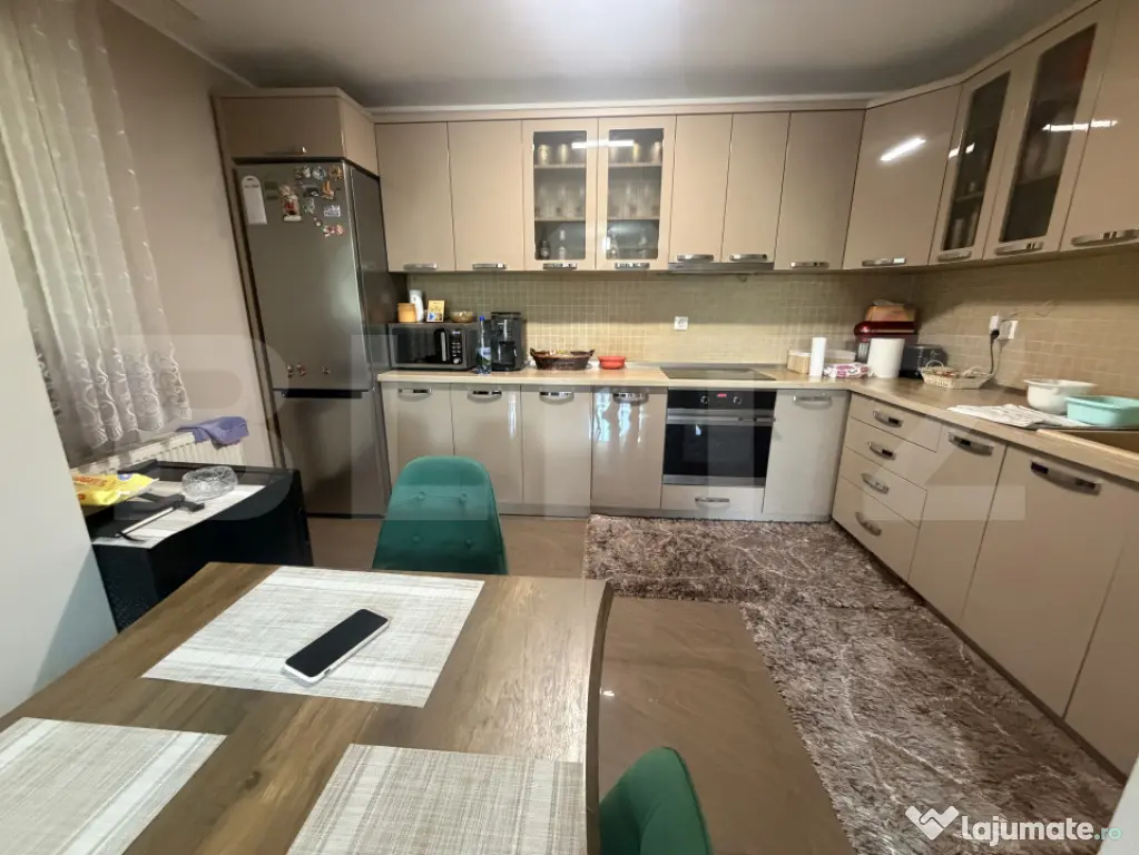 Casa de vanzare, 180 mp, teren, 900 mp, zona Hereclean - Hereclean (Salaj)