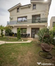 CASA P+1+M, situata in zona KAMSAS