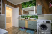 CASA P+1+M, situata in zona KAMSAS