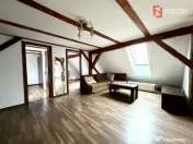 Apartament cu 3 camere de inchiriat - 70 mp, in Complexul St 
