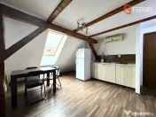 Apartament cu 3 camere de inchiriat - 70 mp, in Complexul St 
