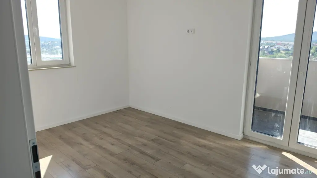 De vanzare- Apartament 3 camere in BISTRITA, bloc NOU