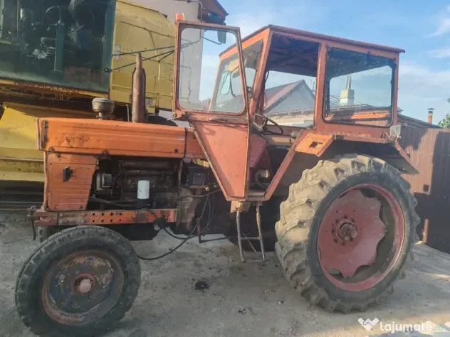 Tractor U 650