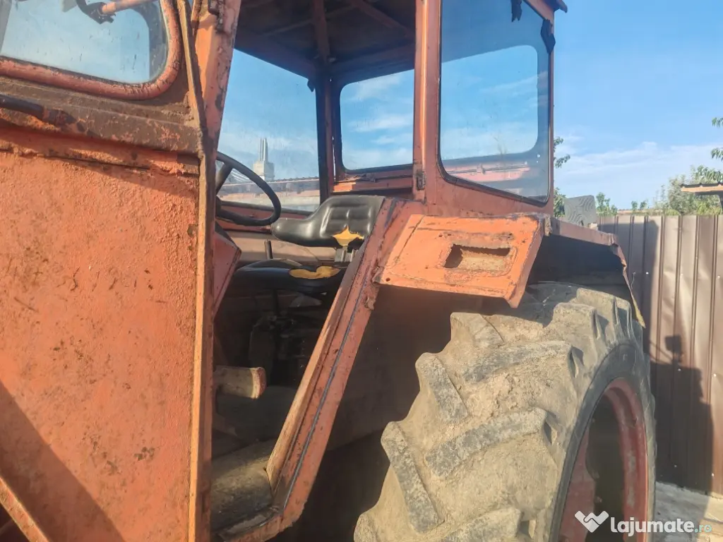 Tractor U 650