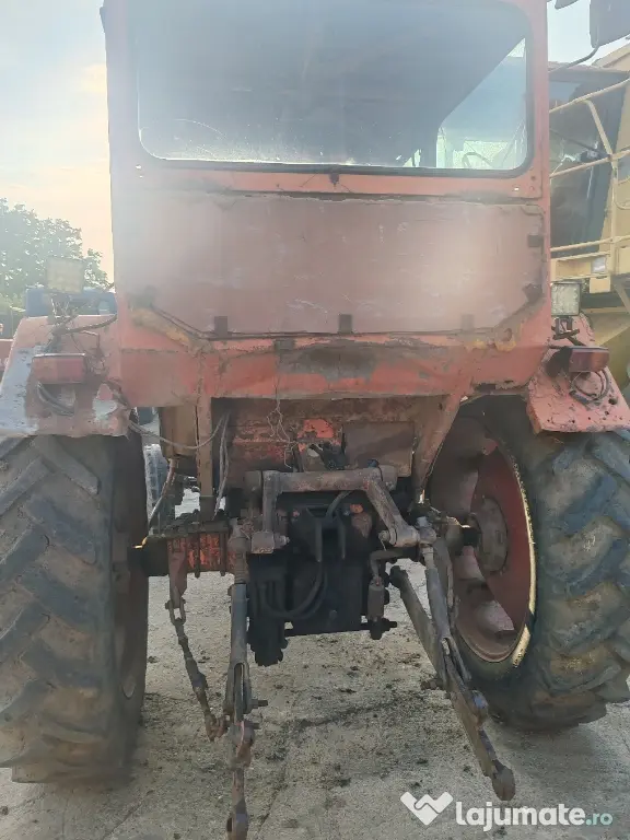 Tractor U 650