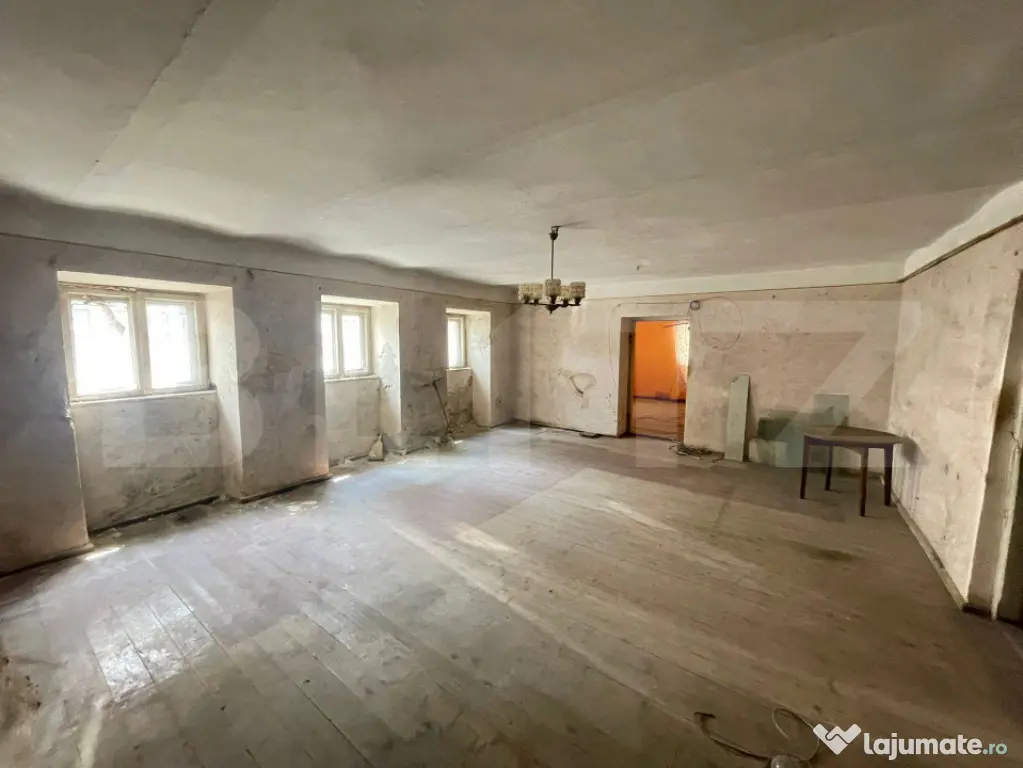 Spatiu birou 118,85 mp, zona Casa Studenților - Craiova (Dolj)
