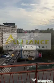 Garsoniera 24 mp + terasa 15 mp | Metrou Gara de Nord in fata blocului