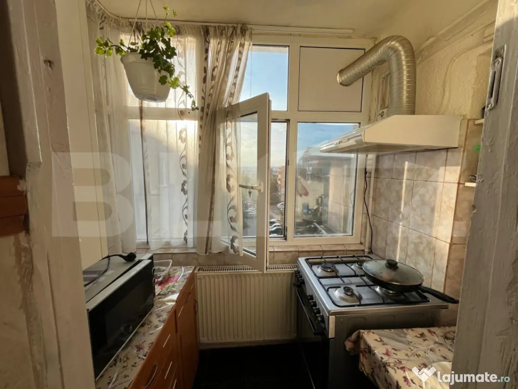 Apartament 3 camere decomandate, 62 mp, Victoriei - Targu Jiu (Gorj)