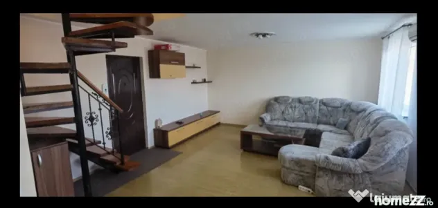 Inchiriez apartament 3 camere, spatios,et.5+mansarda,Terezian - Sibiu (Sibiu)