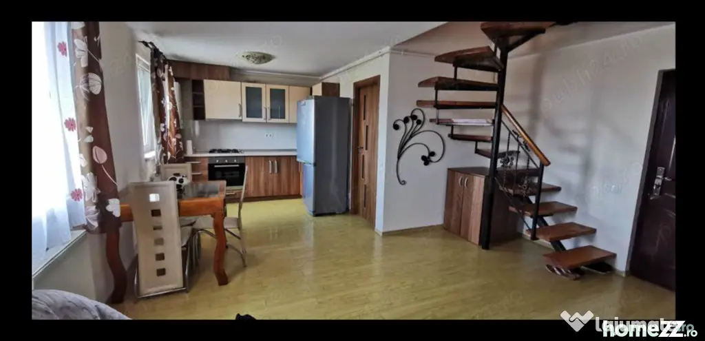 Inchiriez apartament 3 camere, spatios,et.5+mansarda,Terezian - Sibiu (Sibiu)