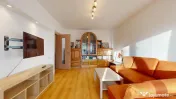 Apartament 2 camere, decomandat, zona Centrul Civic - str. Hărmanului