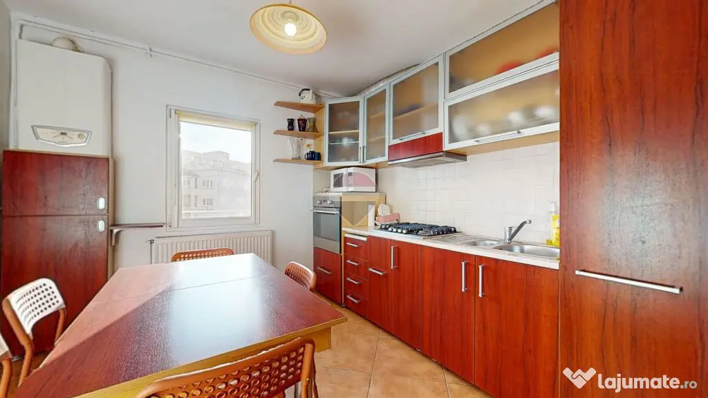 Apartament 2 camere, decomandat, zona Centrul Civic - str. Hărmanului - Brasov (Brasov)