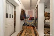 Casă interbelică + 3.060 mp intravilan, Trifești, 7,9 km de Roman