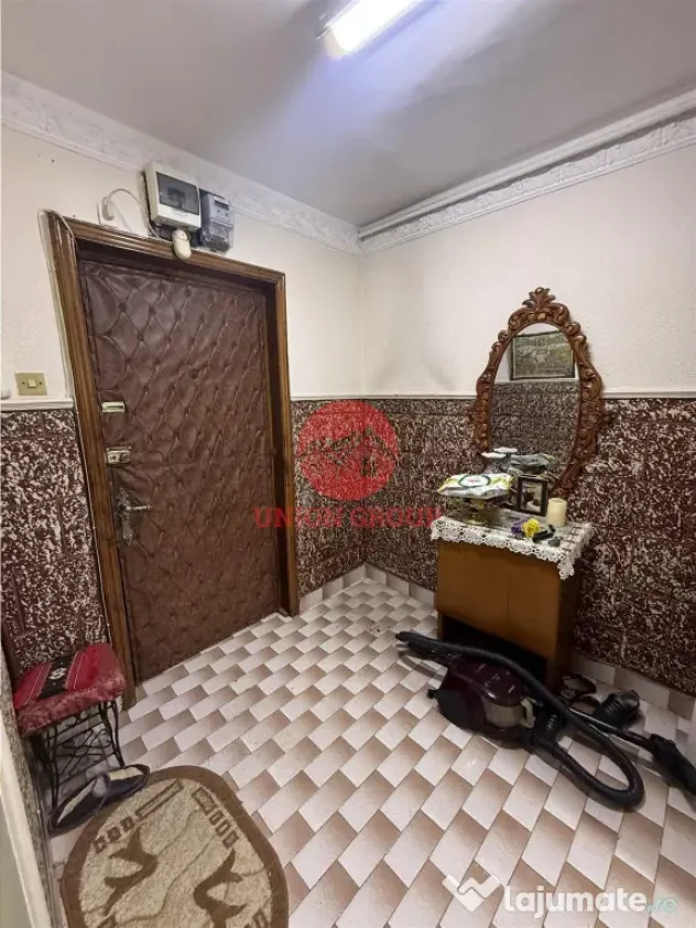 Apartament 2 Camere Semidecomandat | Zona Gara | - Constanta (Constanta)