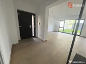 Casa individuala cu 4 camere si teren de 190 mp - zona Buzia 