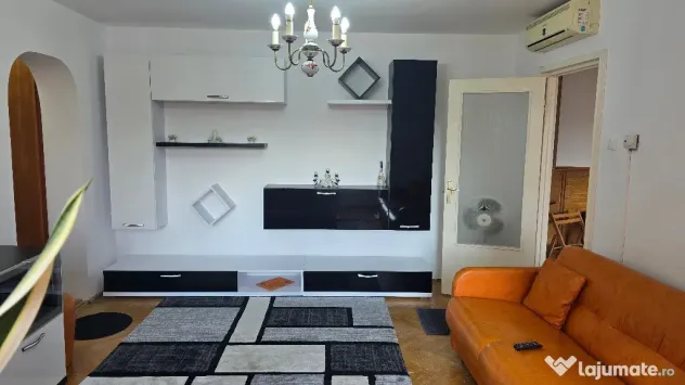 Inchiriez apartament 2 camere in Deva, zona Mihai Viteazu (Piata) et 3 - Deva (Hunedoara)
