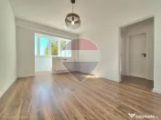 Apartament cu 2 camere, complet renovat – Aurel Vlaicu, zona Poetului 