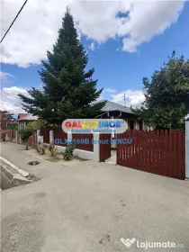 Casa cu teren de 1693 m.p. Cornetu