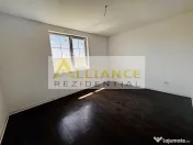Casă de vânzare pe parter