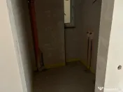 Apartament 3 camere, Semifinisat, 73 mp util, Zona Mihai Vit 