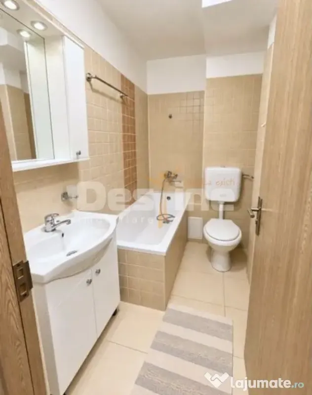 Apartament de vânzare de 2 camere - GARĂ - Constanta (Constanta)