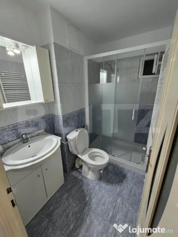 Apartament cu 4 camere de închiriat & condiții complete, U - Zalau (Salaj)