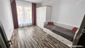 Apartament 3 camere etajul 1 si 2 locuri de parcare zona Arh 