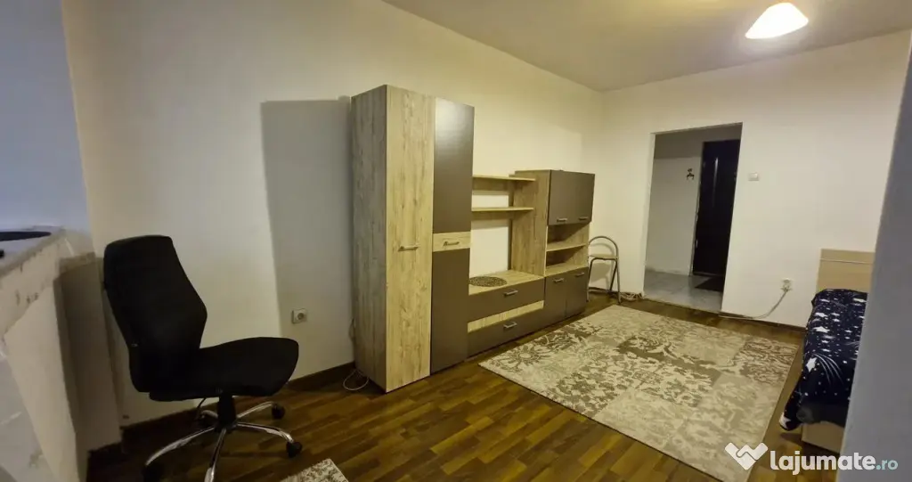300 euro! Garsoniera Tatarasi, parter - Iasi (Iasi)