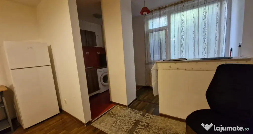 300 euro! Garsoniera Tatarasi, parter - Iasi (Iasi)