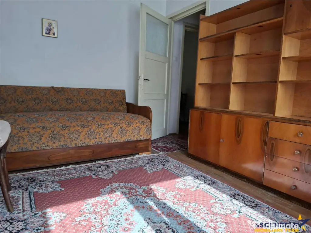 Apartament 2 camere, intr-o zona cu pomi seculari si parcuri - Brasov (Brasov)