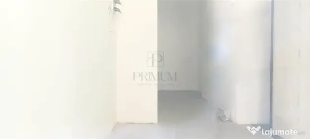 Spatiu comercial cu intrare din strada si vitrina - Ultracen - Timisoara (Timis)