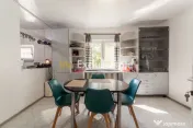 Casa visurilor cu 4000 mp livada roditoare si gradina Darmanesti-Arges 