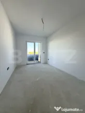 Duplex Modern în Dumbrăvița | Garaj, Curte Amenajată, 3 