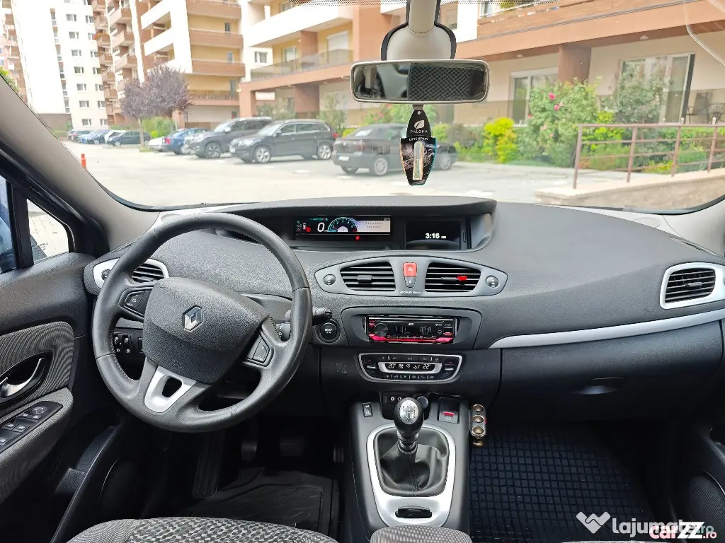 Renault Grand Scenic 1.6dCi - Brasov (Brasov)