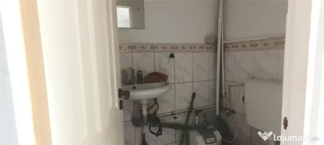 Spatiu comercial cu vitrina mare - Dambovita - Timisoara (Timis)