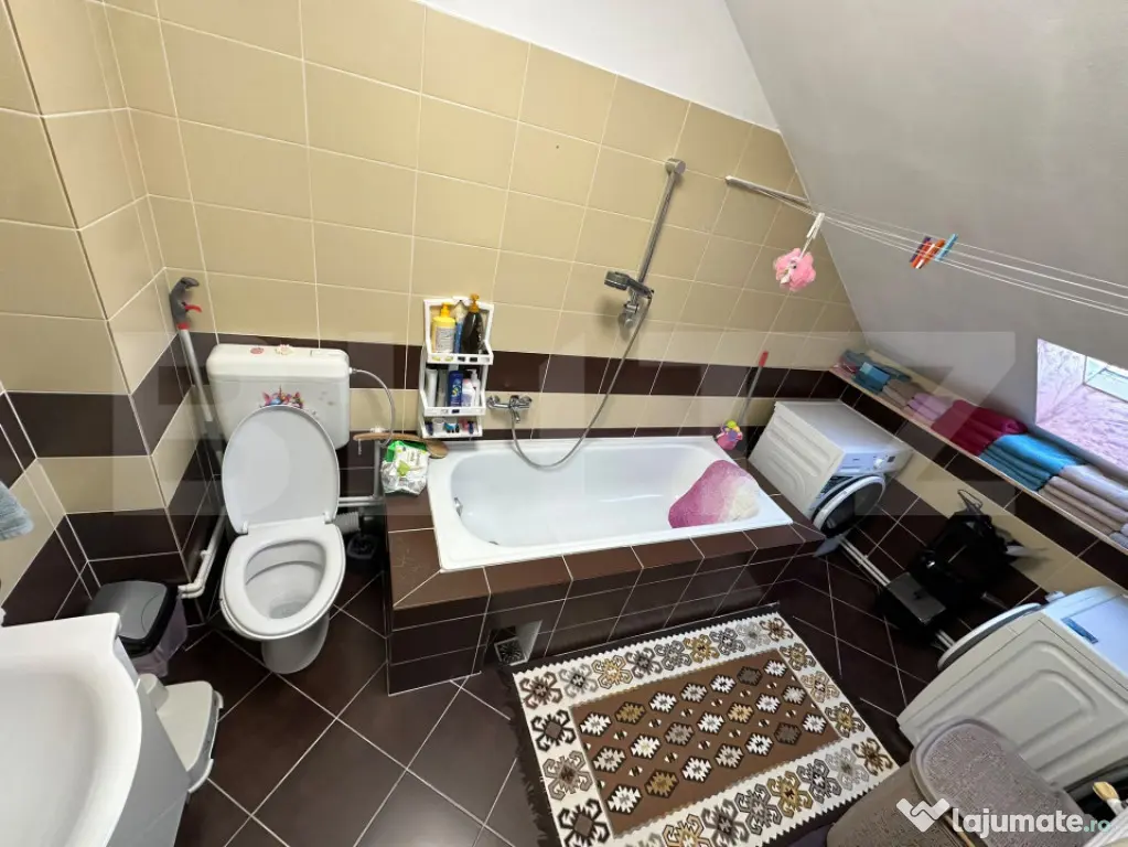 Apartament 2 camere, 64 mp utili, decomandat, centrala termi - Suceava (Suceava)