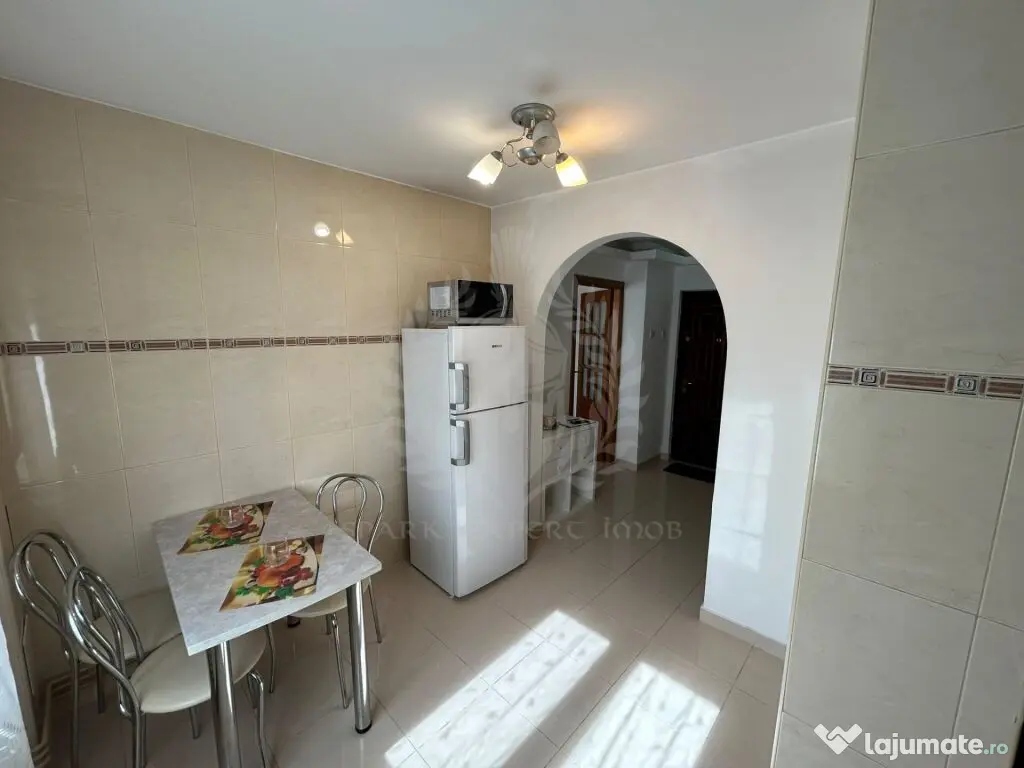 APARTAMENT 2 CAMERE // ZONA GHEORGHE DOJA // PALATUL DE - Ploiesti (Prahova)